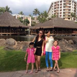 Meet your Posher, Krizanne dana castillo